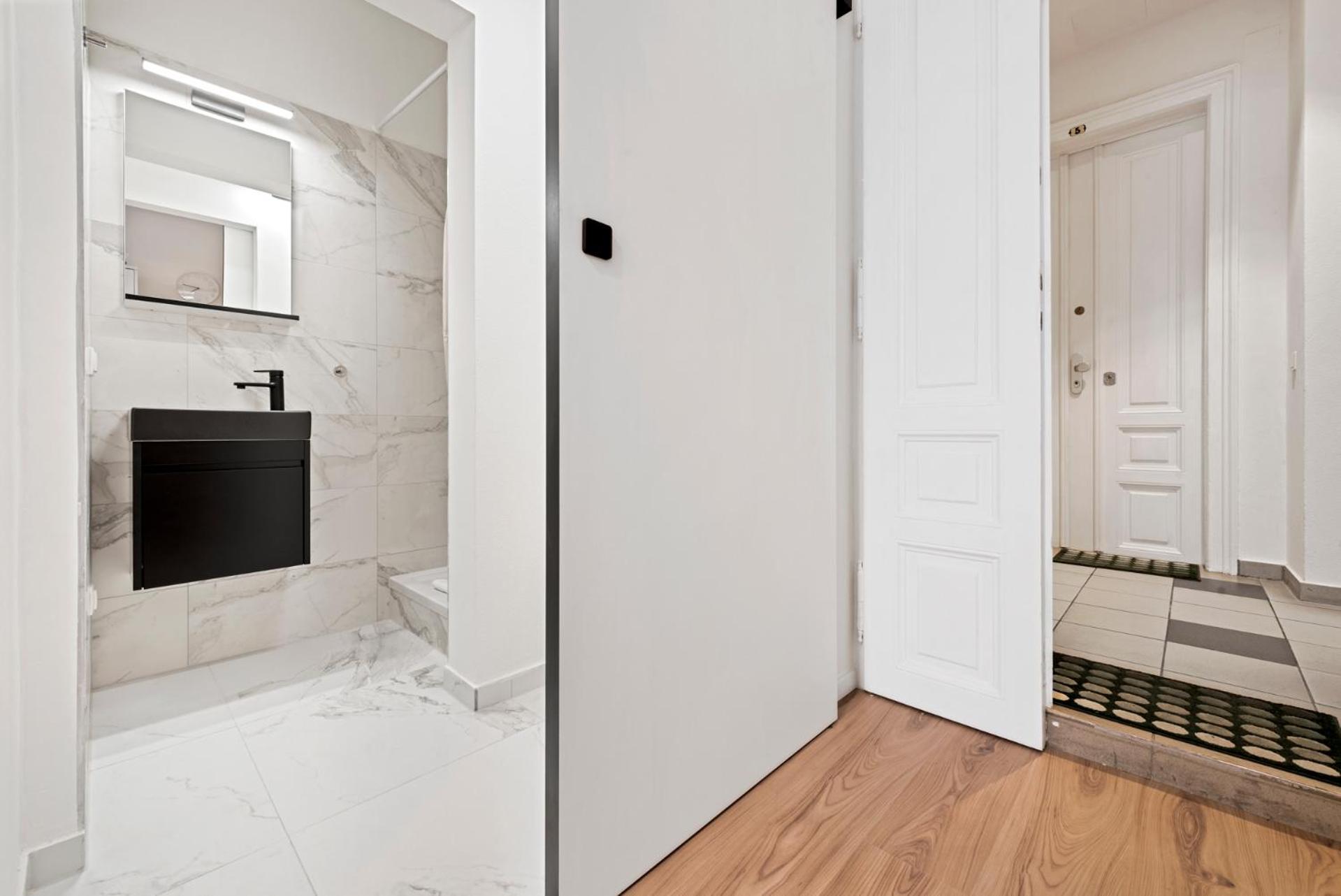 Cozy City Apartment - 15 Min To City-Centre - Contactless 24H Check-In Βιέννη Εξωτερικό φωτογραφία
